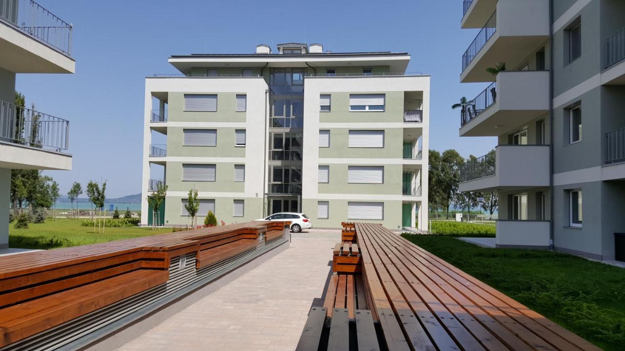 Lelle Resort B20 발라톤엘 외부 사진